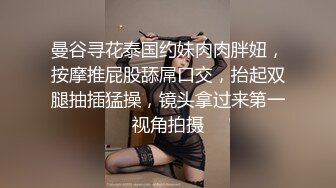 大神旅游景区一路走一路抄底众多的美女少妇眼界大开 (14)